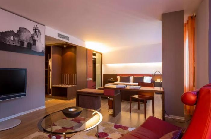 Indigo Granvia Plaza Espana, An Ihg 4*